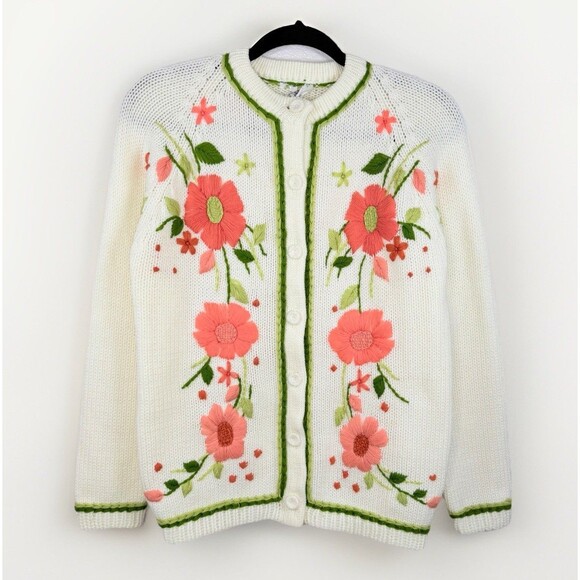 Starlight Trading Sweaters - VINTAGE Starlight Trading White Cream Floral Cardigan Sweater Size Medium Granny